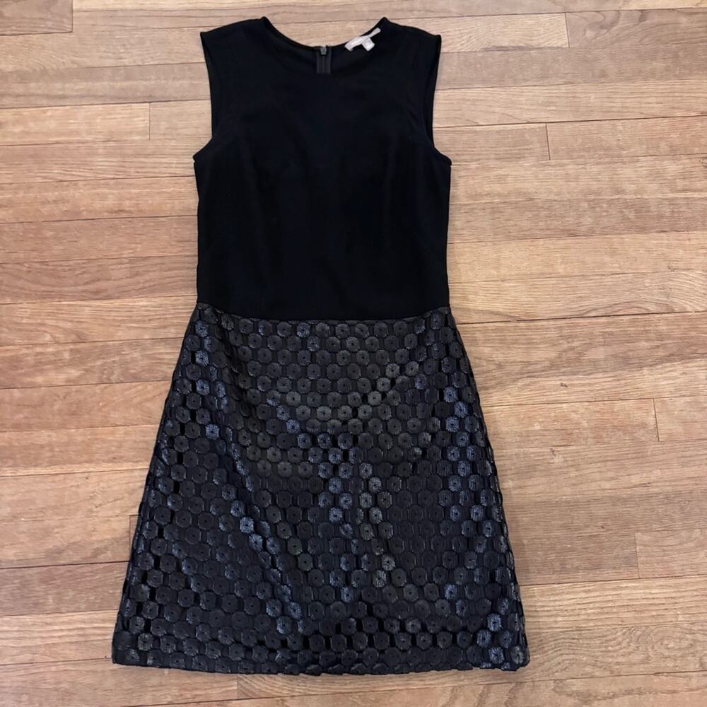 Banana Republic black sleeveless knee length a-line dress size 0
b79
